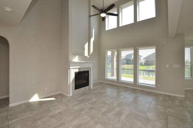 Building Photo - 3502 Gannan Lake Ct