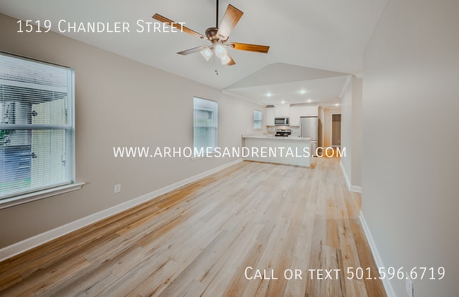 Photo - 1519 Chandler St