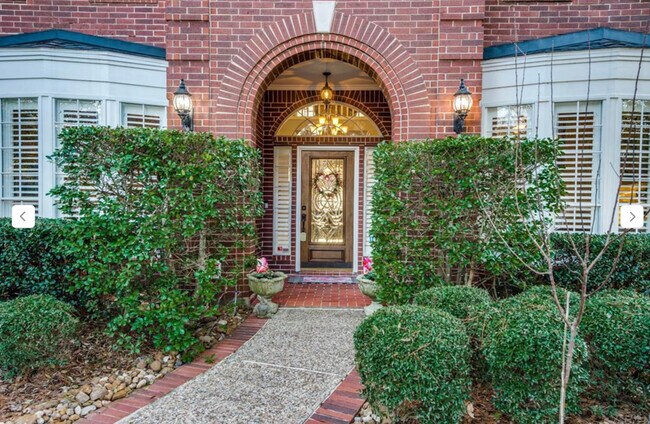 Photo - 16107 Wimbledon Forest Dr