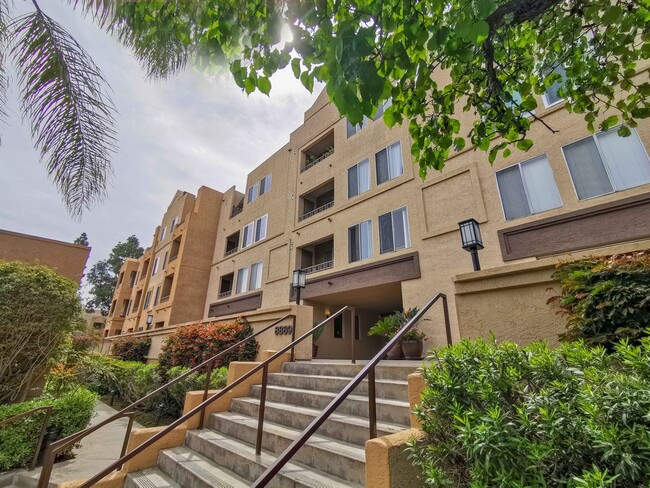 1 Bed Room 1 BATH NEAR UCSD - 1 Bed Room 1 BATH NEAR UCSD House