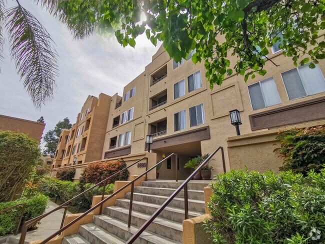 Building Photo - 1 Bed Room 1 BATH NEAR UCSD Rental