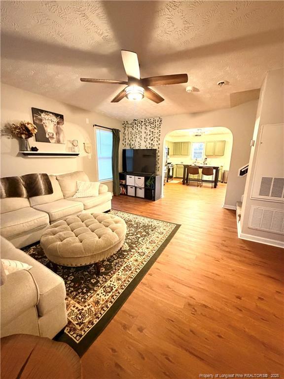 Photo - 210 Roanoke Dr