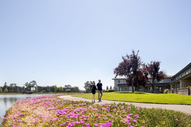 Photo - Chesapeake Point