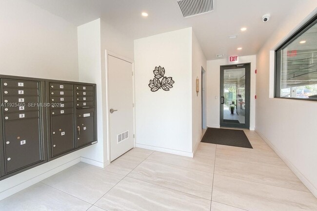 Photo - 1950 Fletcher St Unit 306