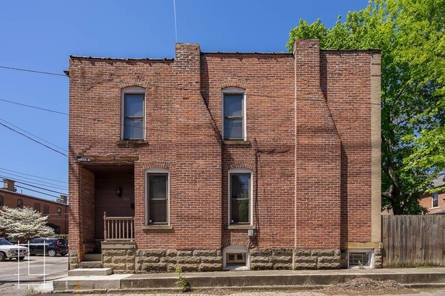Photo - 751-753 Hunter Ave Unit 751 Hunter Ave