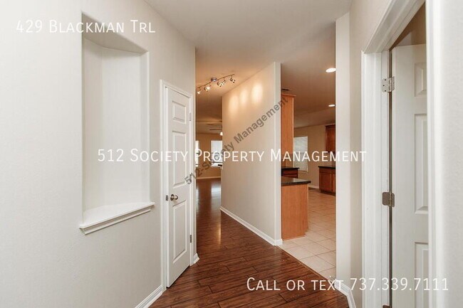 Photo - 429 Blackman Tr