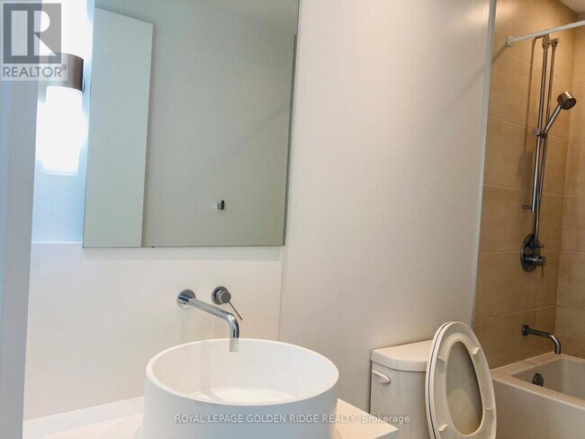 Photo - 185 Roehampton Ave Unité 2311