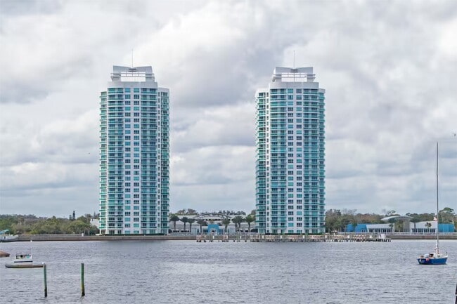 Building Photo - 231 Riverside Dr Unit 609 Rental