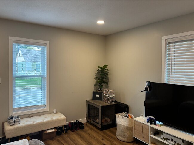 Photo - 309 W Worley St Unidad 101