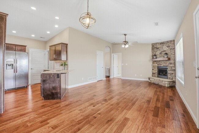 Photo - 2309 Mace Dr