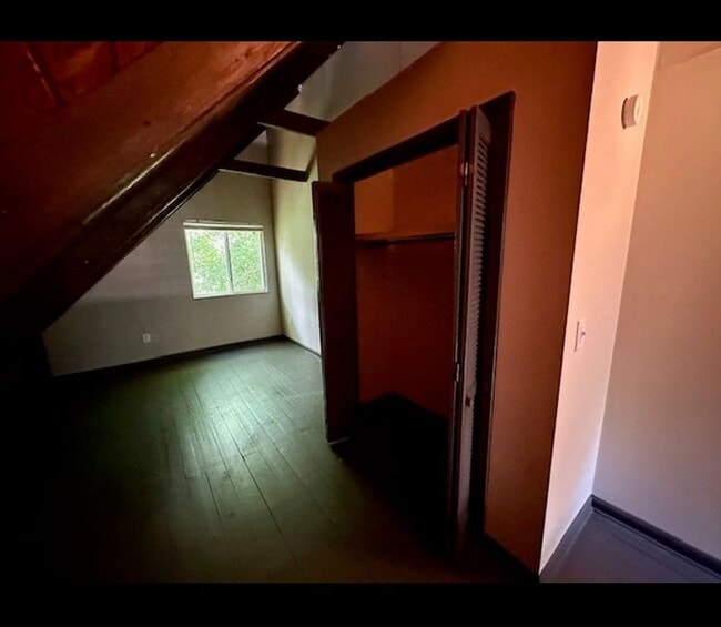 Photo - 407 Lindsay Rd Unit 01