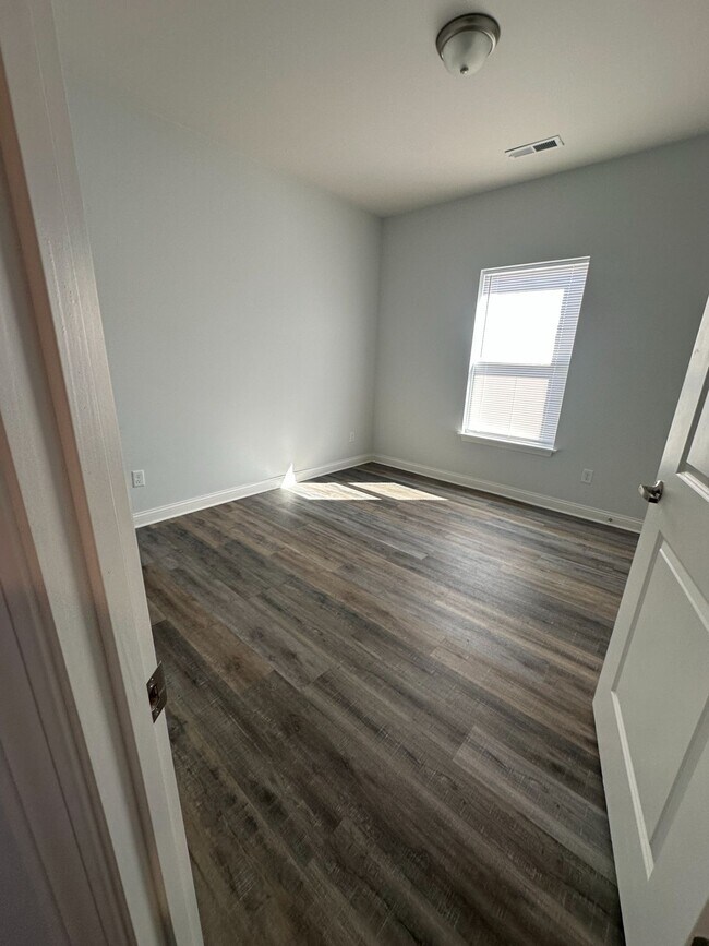 Photo - The Villages at Lake Reba