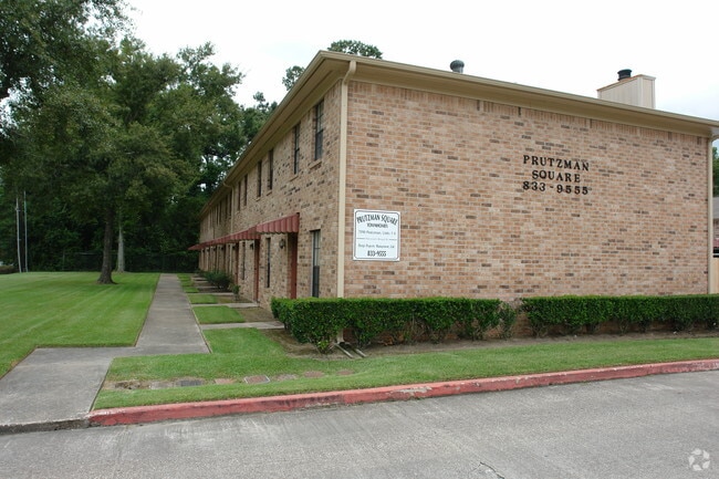 Photo - Prutzman Square Townhomes