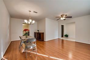 Photo - 1110 Doss Dr