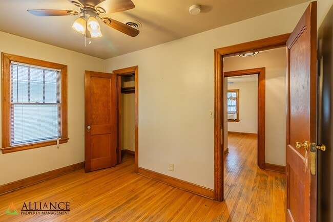 Photo - 729 Thurston St Unidad 729