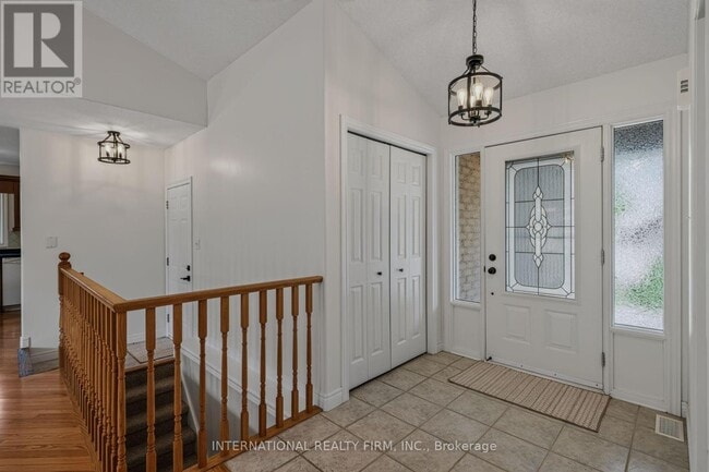 Photo - 18 Sea Breeze Dr