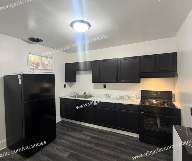Photo - 1323 121st St Unit Apt 2 - Top Floor