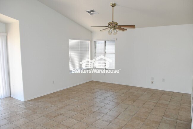 Photo - 10426 W Oregon Ave