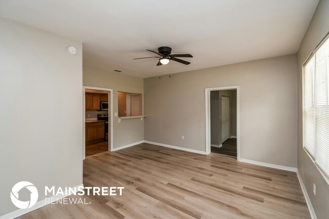 Photo - 4733 Irvington Ave