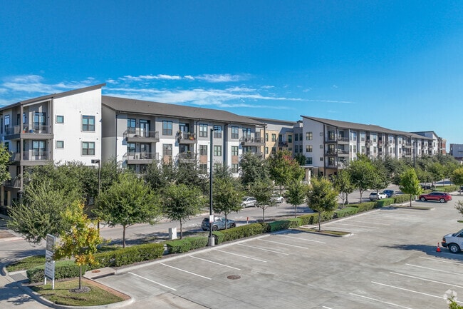 Overture Fairview 55+ Active Adult Apartment Homes
