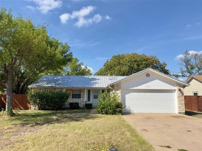 Building Photo - 2110 Meadow Brook Dr
