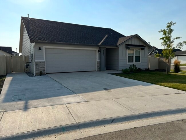 Building Photo - 2990 N Night Owl Ave