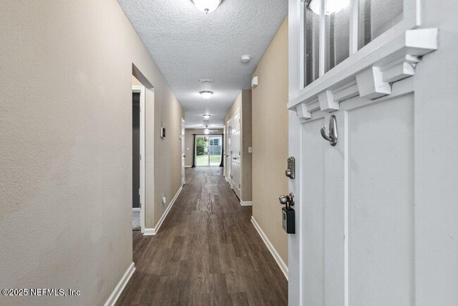 Photo - 2235 Bayview Rd