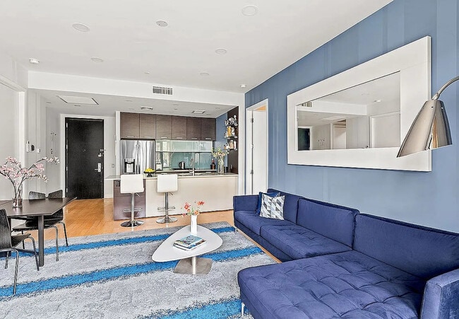 Photo - 309 2nd St Unit 2F