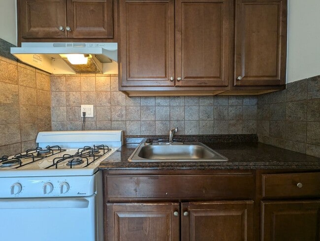 2715 N Milwaukee Ave Unit Spaulding-312