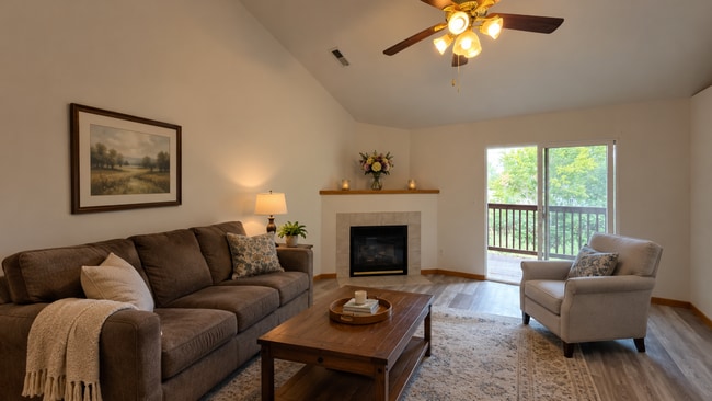 Photo - 1042 Tierra Ln