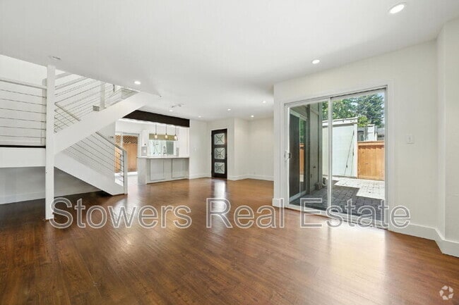 Building Photo - 617 Garden Creek Pl Rental