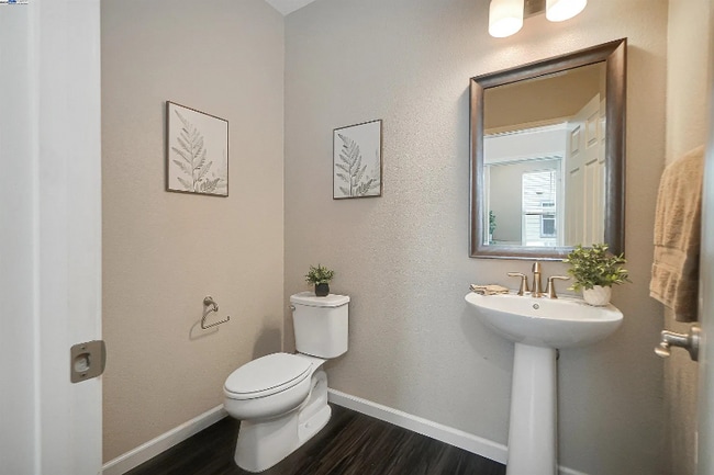 26583 Greta Ln