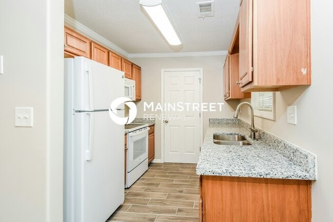 Photo - 2 Bedroom Pet-Friendly Home in CARTERSVILLE, GA with Main Street Renewal