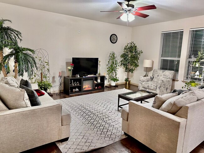 Photo - 20632 Farm Pond Ln