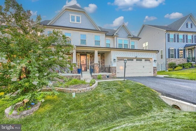 Photo - 7142 Starmount Ct