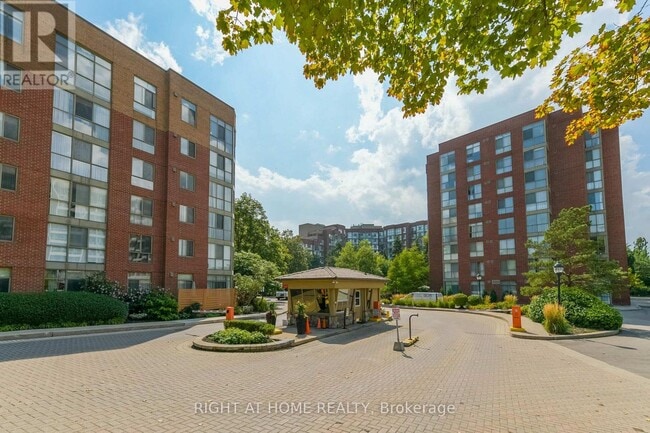 Photo - 24 Southport St Unit 853