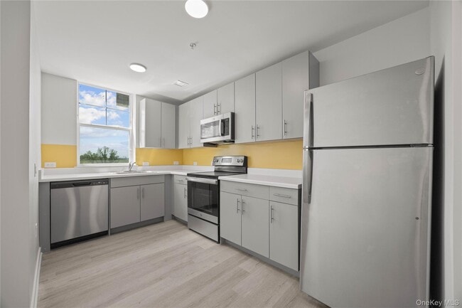Building Photo - 56 Prospect St Unit 205