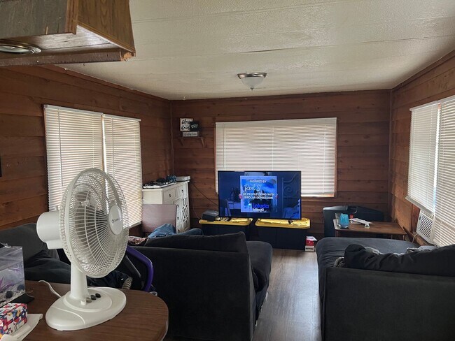 Photo - 12300 Phillips Ln Unit Lot 6