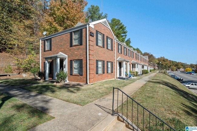 Photo - 1710 Valley Ave Unidad E