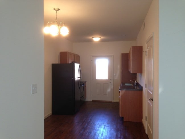 Pinecrest Apartments