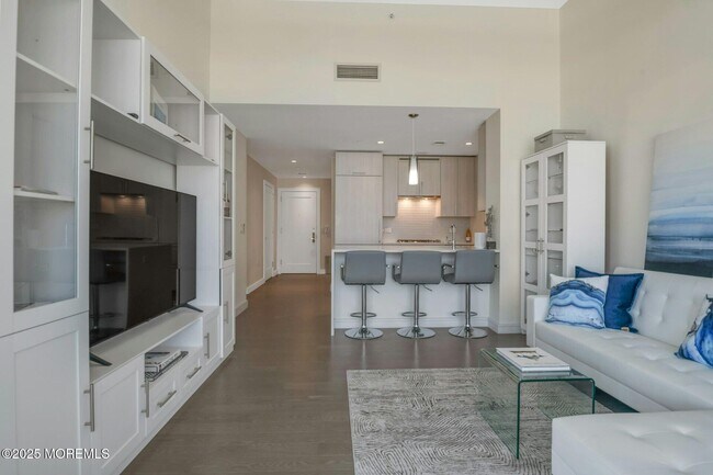 Photo - 30 Melrose Terrace Unit 603