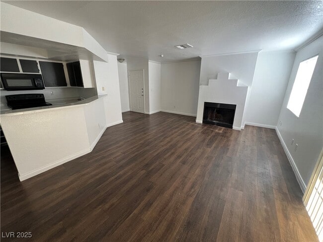 Building Photo - 8600 W Charleston Blvd Unit 2195 Rental