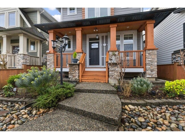 Photo - 17394-17392 2 Ave