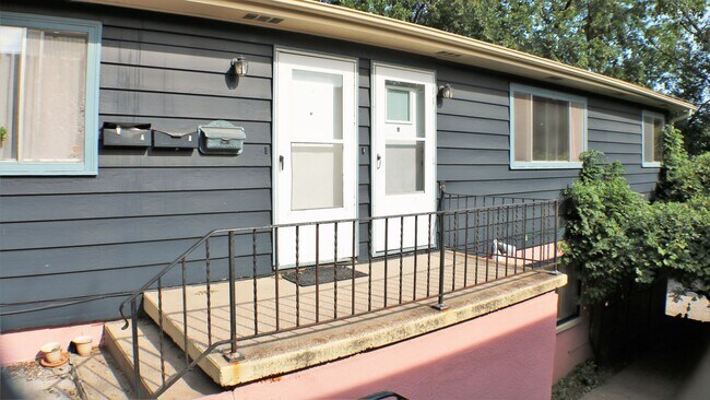 Photo - 2607 E Court St Unit A