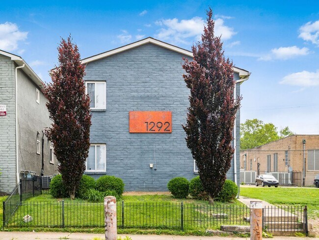 Building Photo - 1292 Courtland Ave Unit B