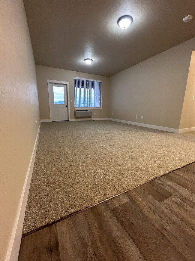 Grant Creek Village Apartments