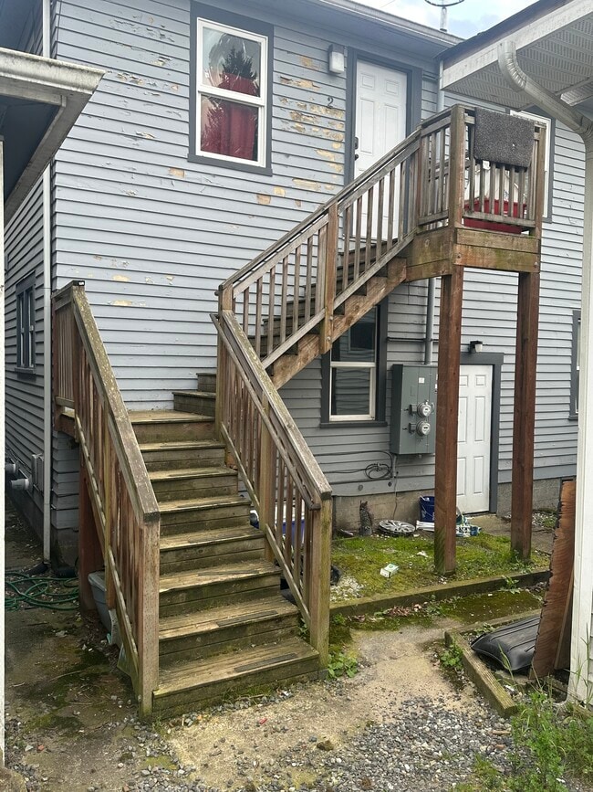 Rear Entrance - 2413 Everett Ave Unit #2