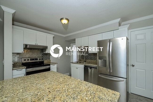 3 Bedroom Pet-Friendly Home in Winter Haven, FL with Main Street Renewal