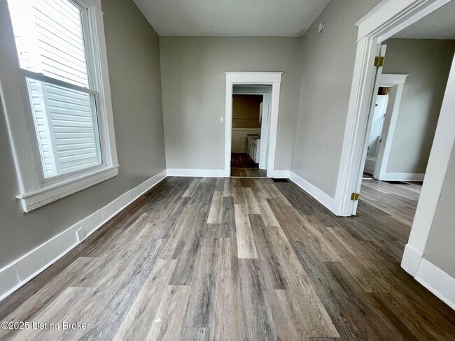 Photo - 1449 Beech St