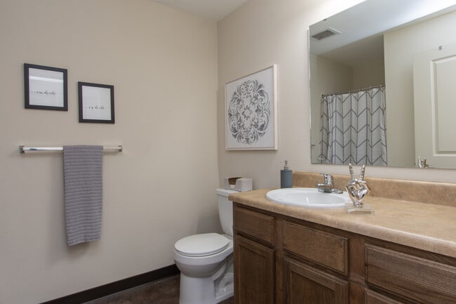 Photo - ELEVATE Student Living - The Jefferson